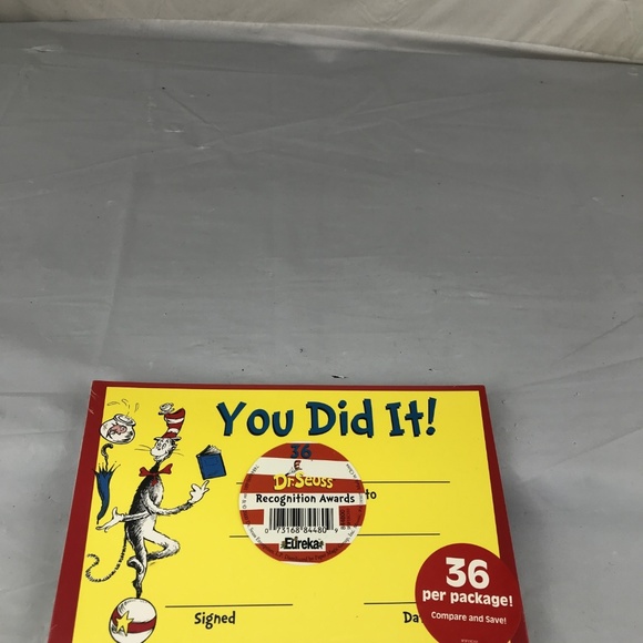Dr. Seuss Cat In The Hat Award Certificates - Picture 1 of 3